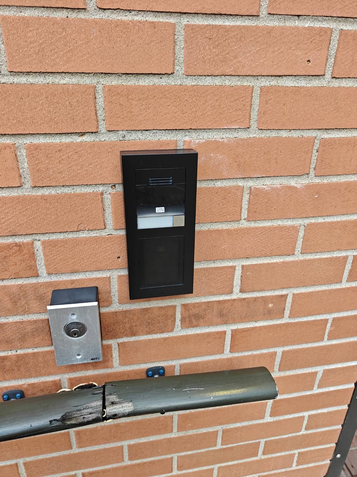 2N video intercom with card reader at a building entrance