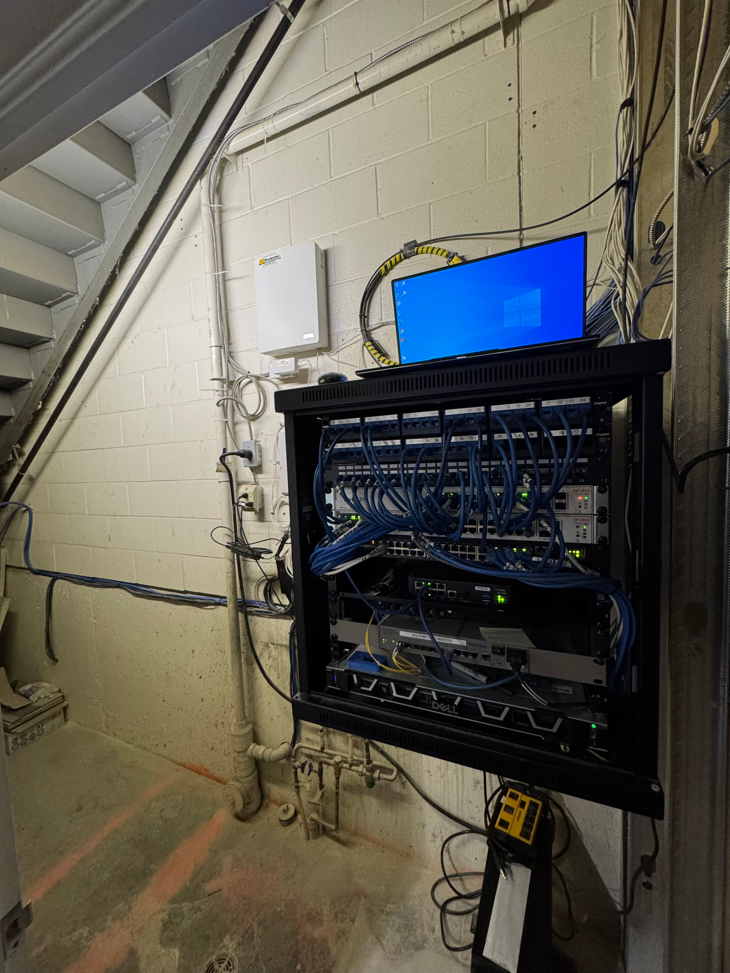 Professionally organized smart home system